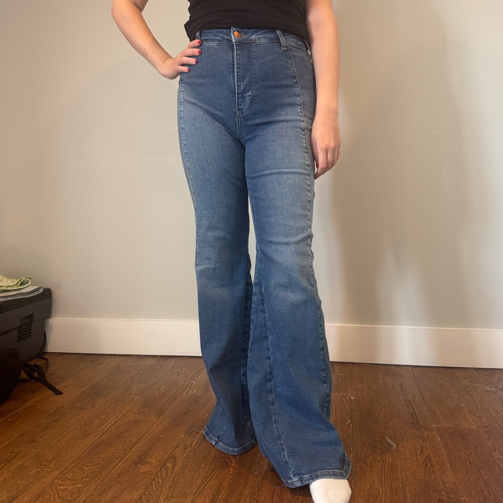 *NWT* Anthropologie Flare Jeans